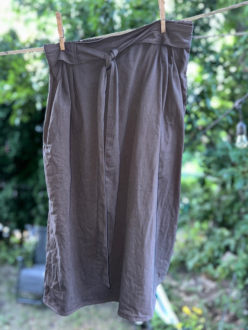 Roolee Mauve Brown Elastic Waist Skirt